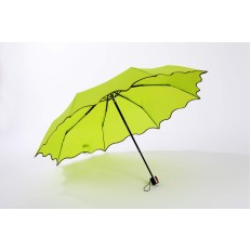 3 sections Folding umbrella with special edge